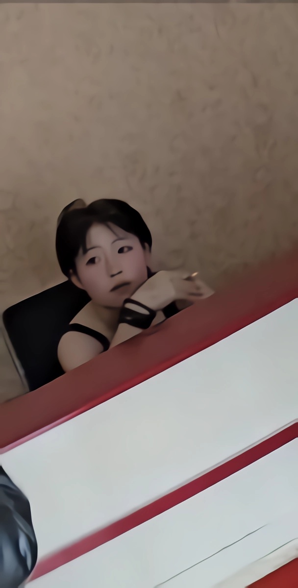 人民东路432号，头疗汤旁卷帘